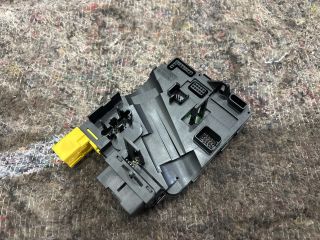 bontott SKODA SUPERB II Kormányoszlop Vezérlő