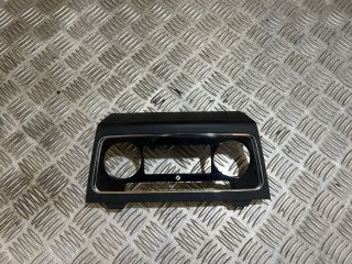 bontott SKODA SUPERB II Középkonzol Keret