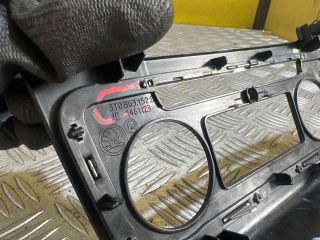 bontott SKODA SUPERB II Középkonzol Keret