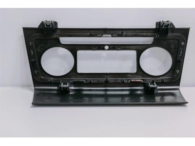 bontott SKODA SUPERB II Középső Műszerfal Díszléc