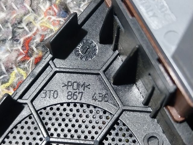 bontott SKODA SUPERB II Központizár Kapcsoló