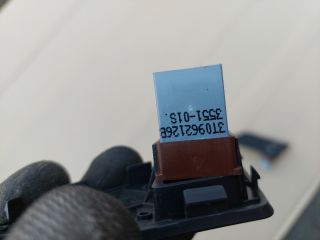 bontott SKODA SUPERB II Központizár Kapcsoló