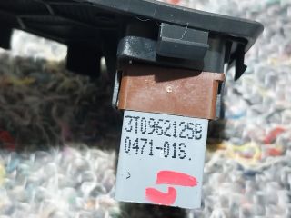 bontott SKODA SUPERB II Központizár Kapcsoló