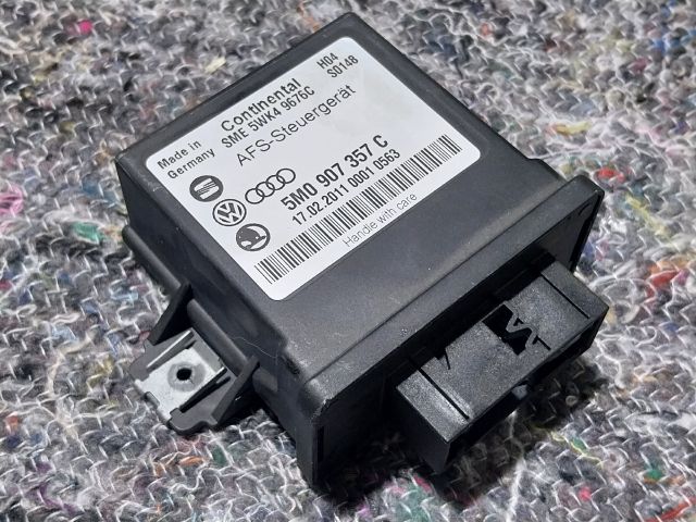 bontott SKODA SUPERB II Lámpa Vezérlő