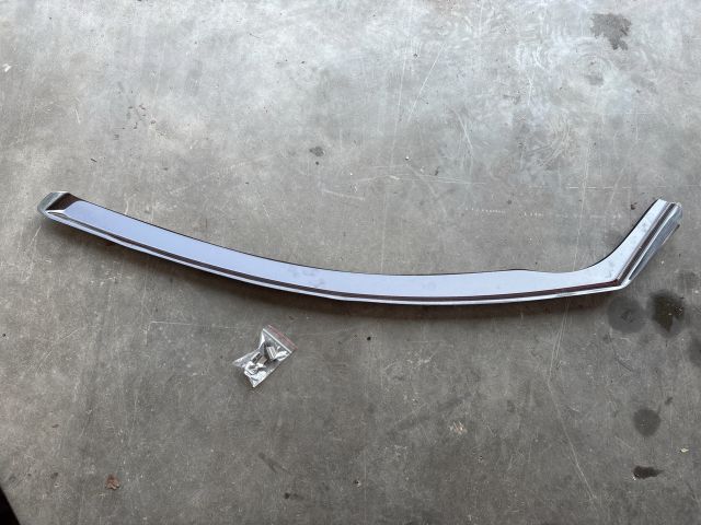 bontott SKODA SUPERB II Légterelő