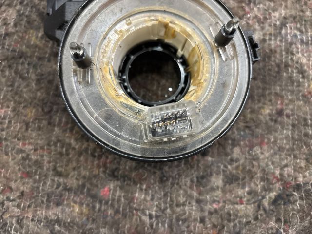 bontott SKODA SUPERB II Légzsák Átvezető Szalagkábel