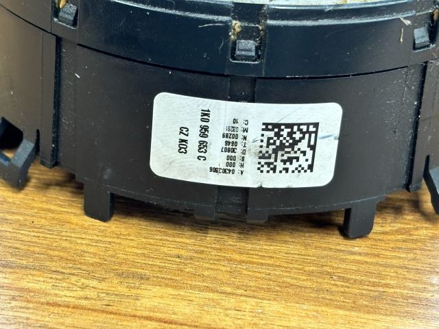 bontott SKODA SUPERB II Légzsák Átvezető Szalagkábel