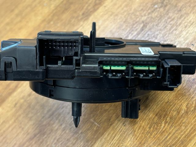 bontott SKODA SUPERB II Légzsák Átvezető Szalagkábel