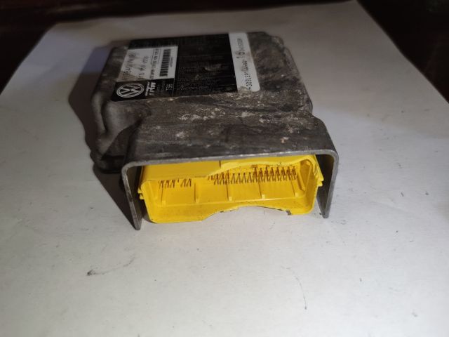 bontott SKODA SUPERB II Légzsák Elektronika