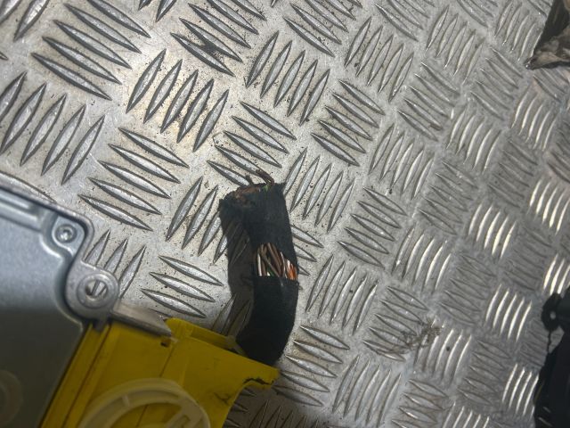 bontott SKODA SUPERB II Légzsák Elektronika