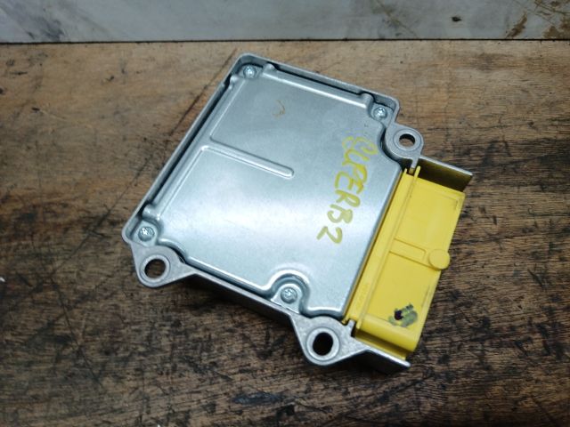 bontott SKODA SUPERB II Légzsák Elektronika