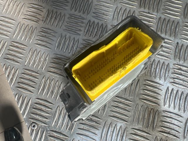 bontott SKODA SUPERB II Légzsák Elektronika