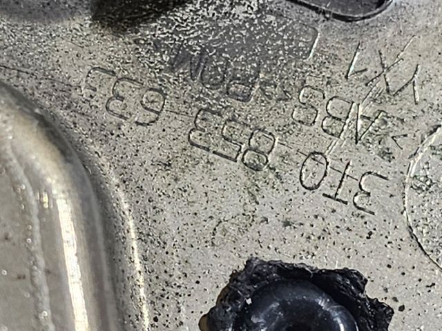 bontott SKODA SUPERB II Motorháztető Díszléc Első