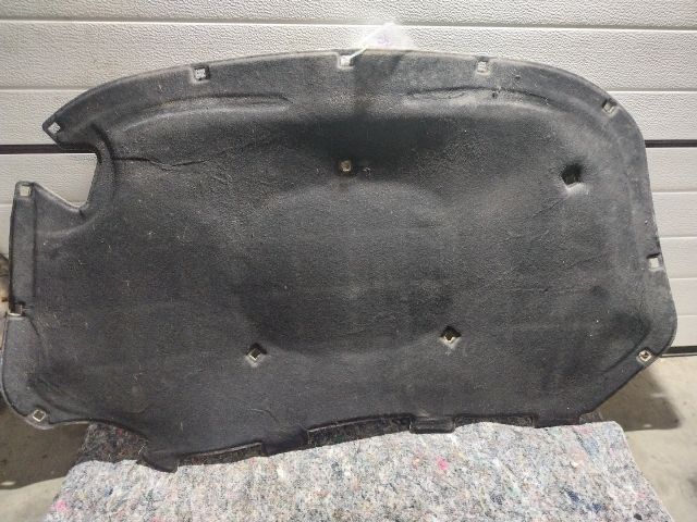 bontott SKODA SUPERB II Motorháztető Szigetelés