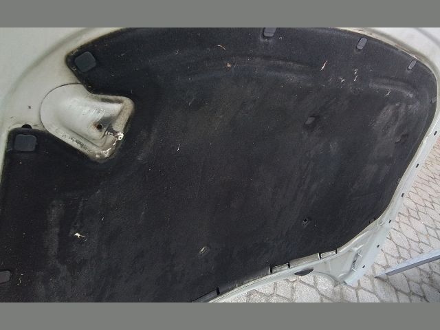 bontott SKODA SUPERB II Motorháztető Szigetelés