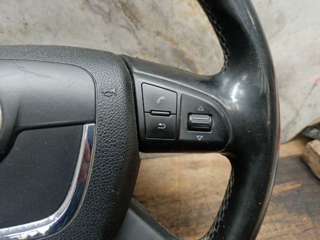 bontott SKODA SUPERB II Multikormány