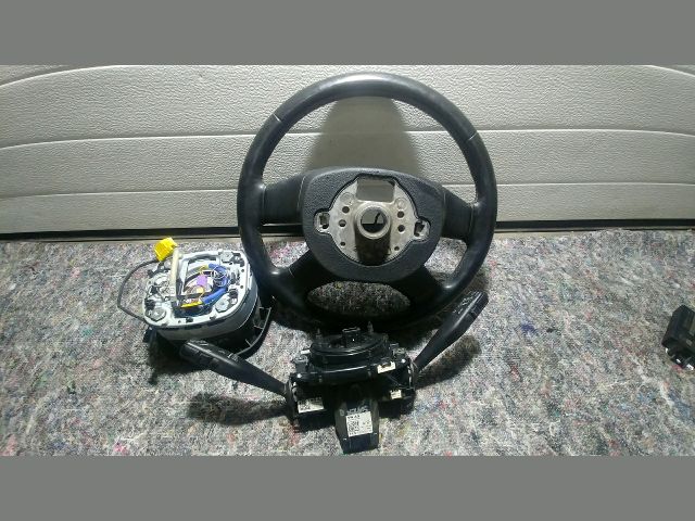 bontott SKODA SUPERB II Multikormány