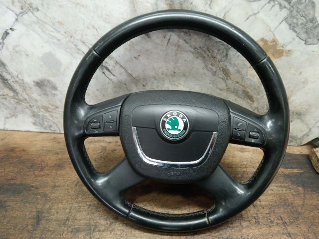 bontott SKODA SUPERB II Multikormány