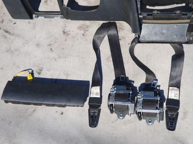 bontott SKODA SUPERB II Műszerfal Héj