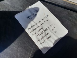 bontott SKODA SUPERB II Műszerfal Héj