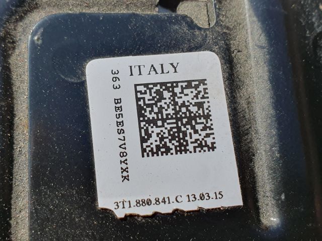 bontott SKODA SUPERB II Műszerfal Héj