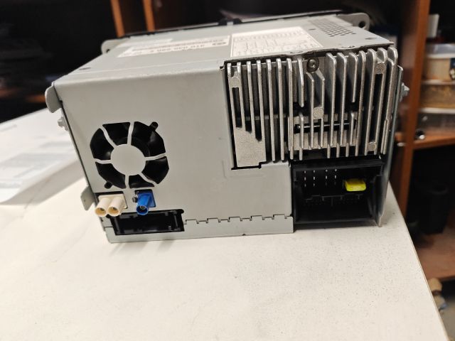 bontott SKODA SUPERB II Navigációs Fejegység