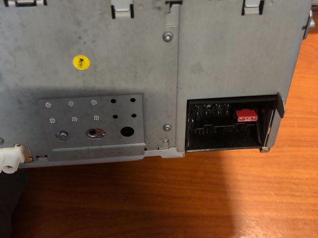 bontott SKODA SUPERB II Rádió / CD Kapcsoló