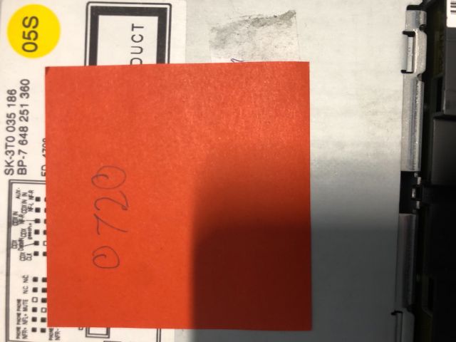 bontott SKODA SUPERB II Rádió / CD Kapcsoló