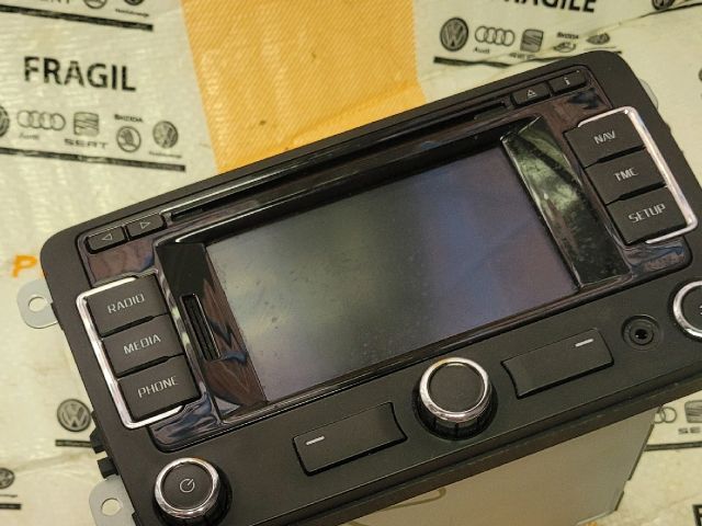 bontott SKODA SUPERB II Rádió / CD