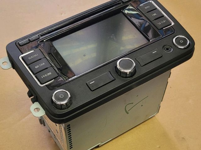 bontott SKODA SUPERB II Rádió / CD