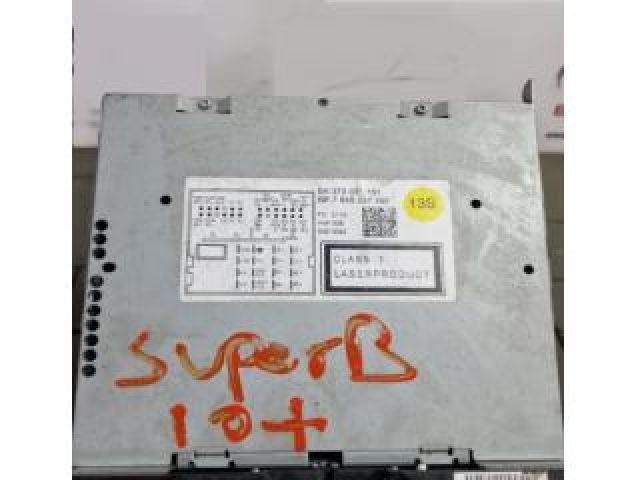 bontott SKODA SUPERB II Rádió / CD