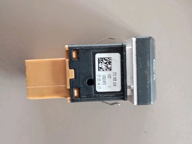 bontott SKODA SUPERB II Start / Stop Indító Gomb