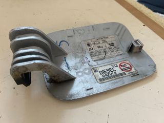 bontott SKODA SUPERB II Tankajtó