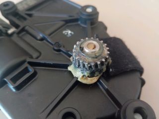 bontott SKODA SUPERB II Tetőablak Motor