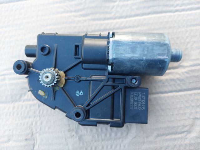 bontott SKODA SUPERB II Tetőablak Motor