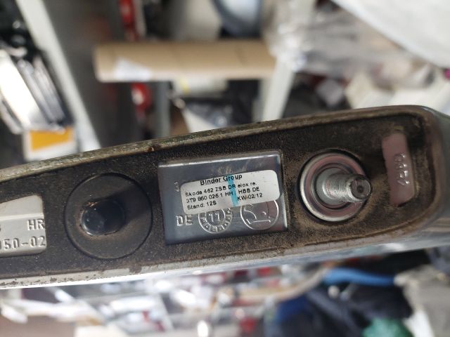 bontott SKODA SUPERB II Tetősín Pár