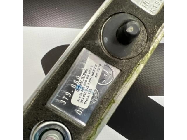 bontott SKODA SUPERB II Tetősín Pár