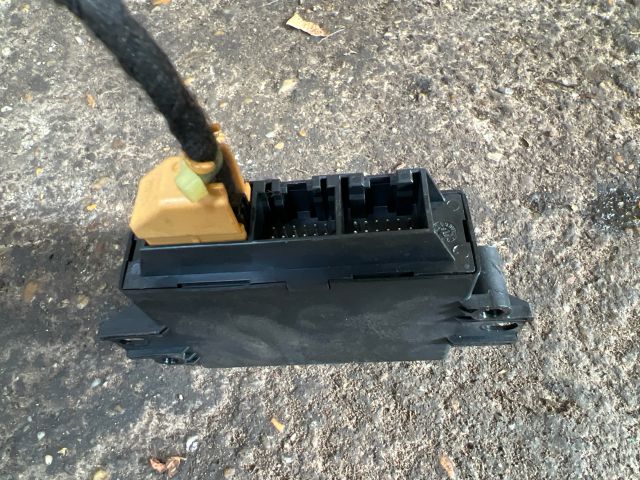 bontott SKODA SUPERB II Tolatóradar Elektronika