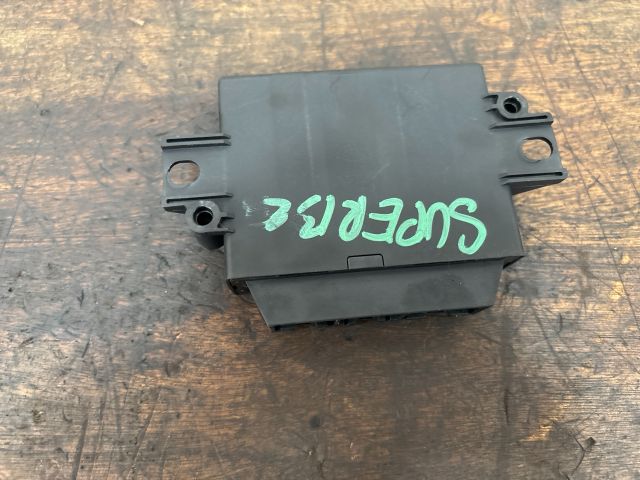 bontott SKODA SUPERB II Tolatóradar Elektronika