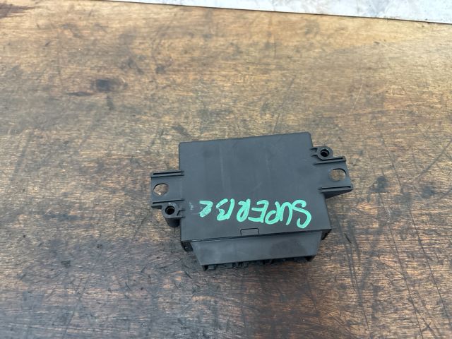 bontott SKODA SUPERB II Tolatóradar Elektronika