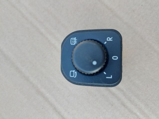 bontott SKODA SUPERB II Tükör Állító Elektronika