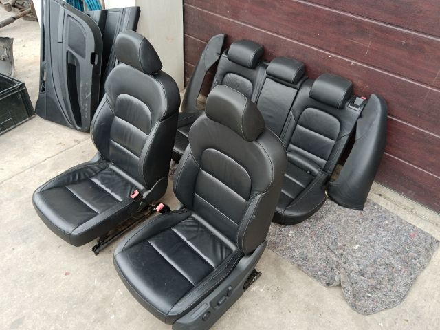 bontott SKODA SUPERB II Ülés és Ajtókárpit Szett