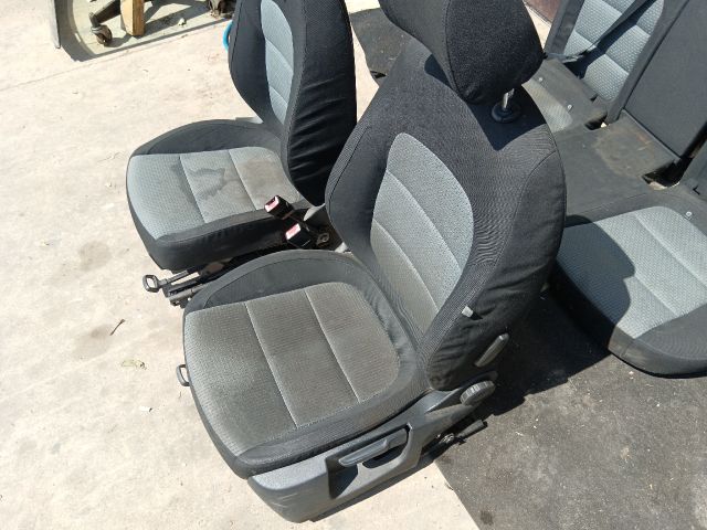 bontott SKODA SUPERB II Ülés Szett