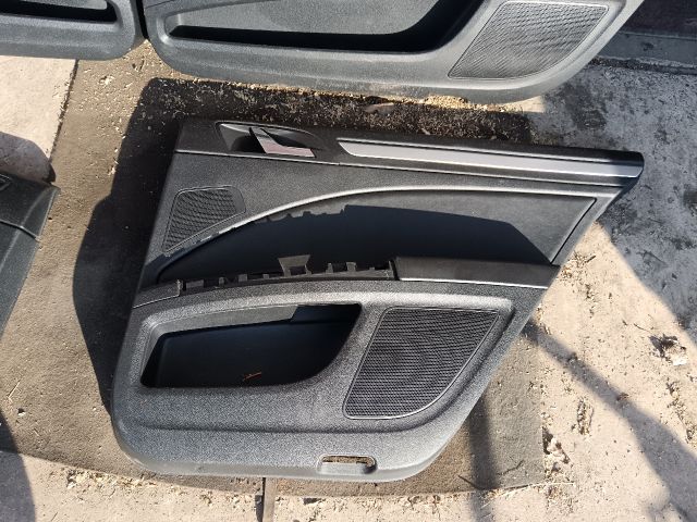 bontott SKODA SUPERB II Ülés Szett