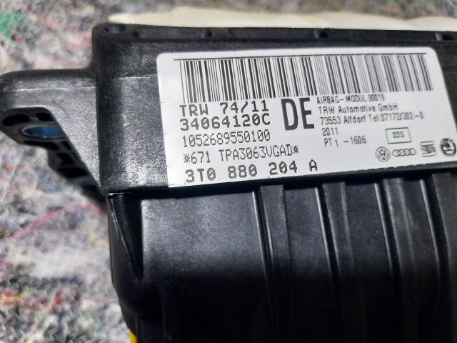 bontott SKODA SUPERB II Utasoldali Légzsák