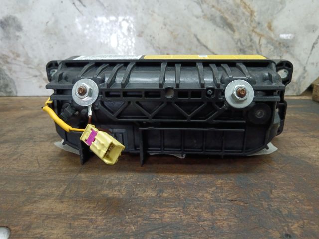 bontott SKODA SUPERB II Utasoldali Légzsák