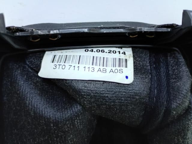 bontott SKODA SUPERB II Váltógomb