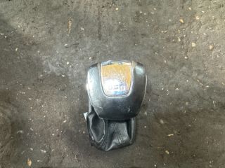 bontott SKODA SUPERB II Váltógomb