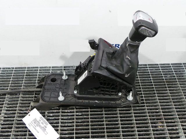 bontott SKODA SUPERB II Váltógomb