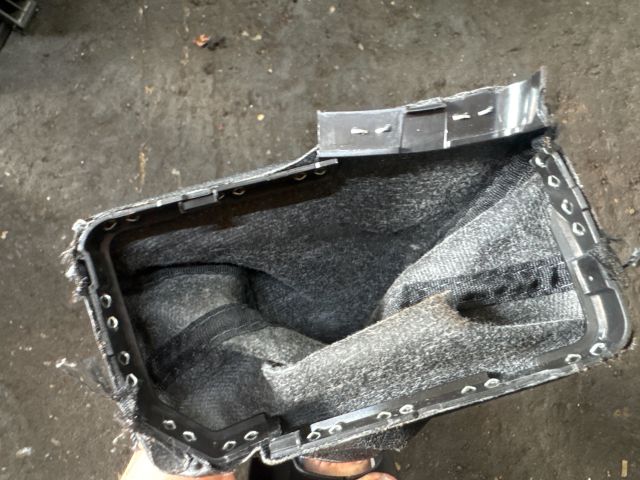 bontott SKODA SUPERB II Váltógomb